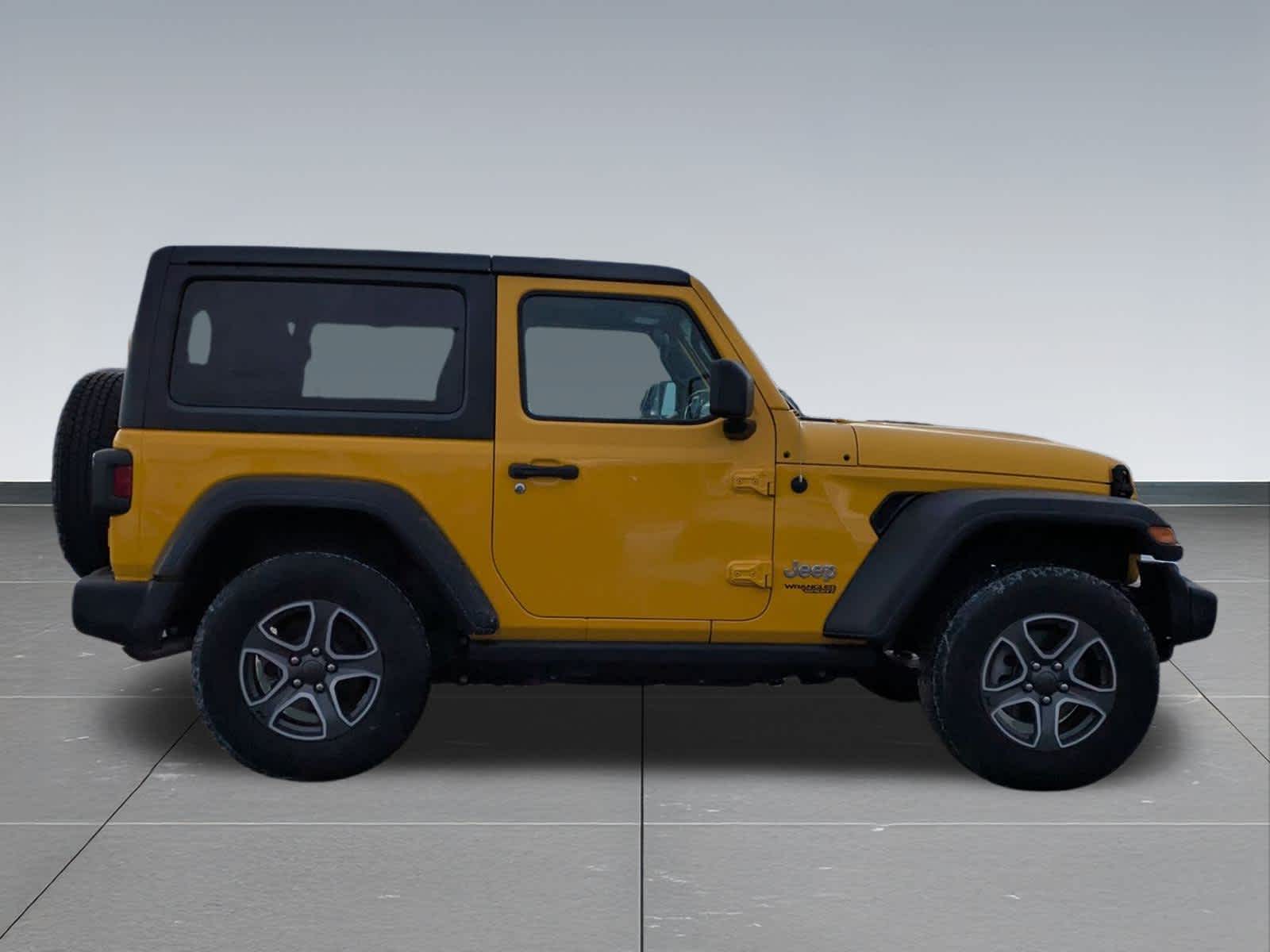 Thumbnail: 2020 Jeep Wrangler - 8