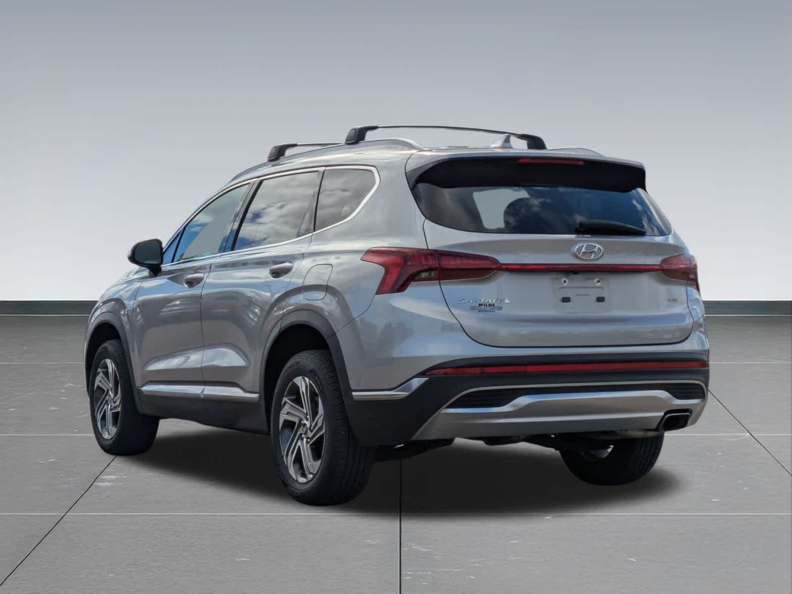 Thumbnail: 2022 Hyundai Santa Fe - 4