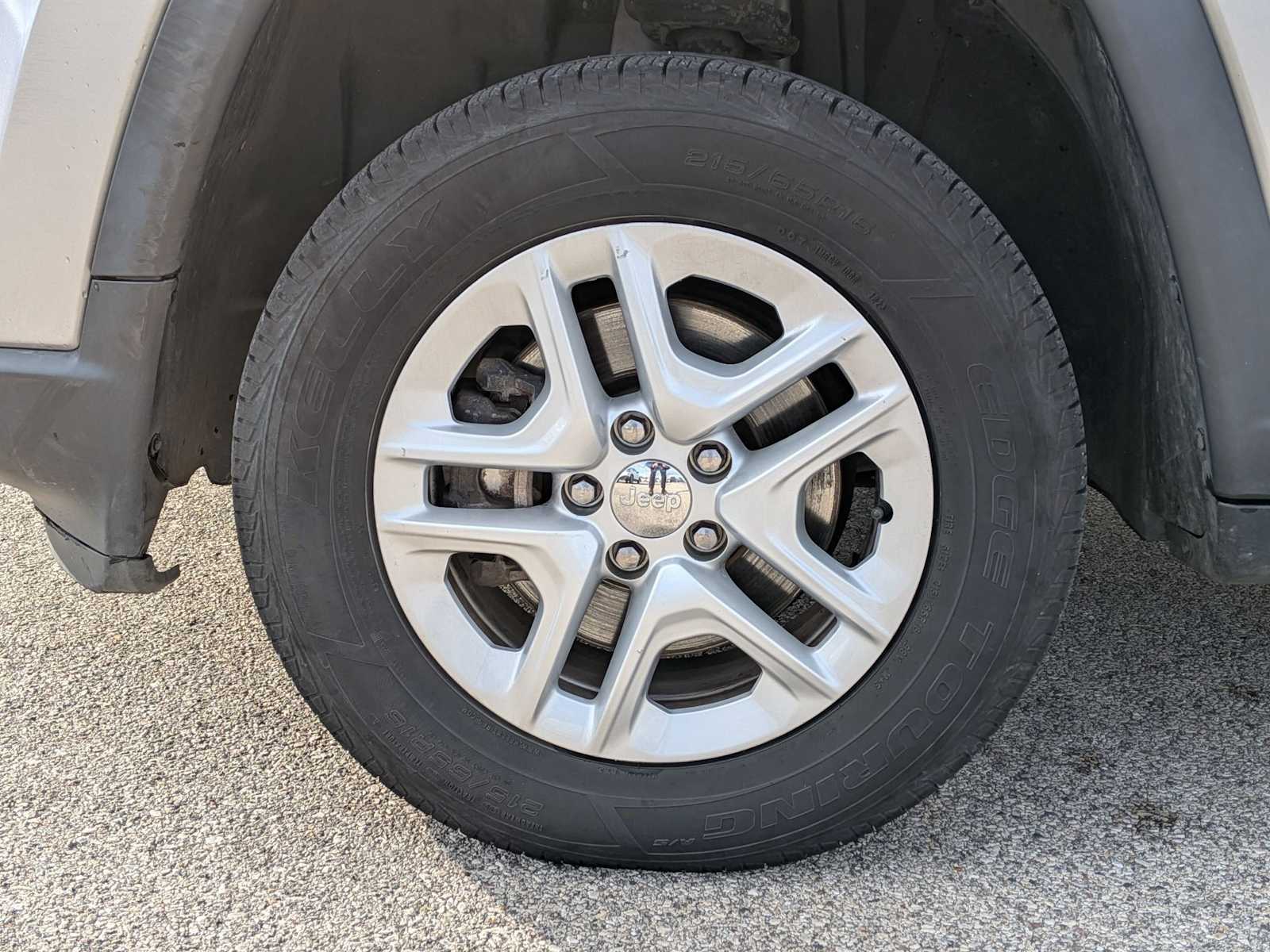 Thumbnail: 2018 Jeep Compass - 8