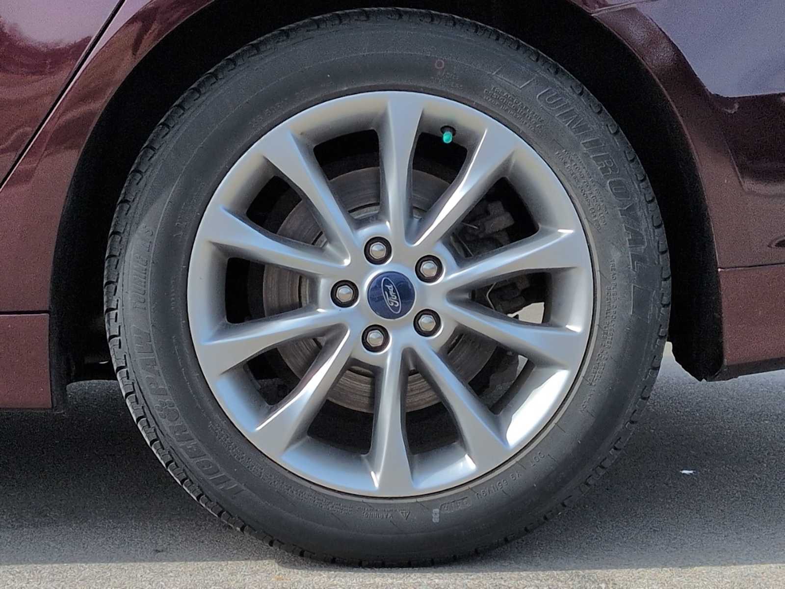 Thumbnail: 2017 Ford Fusion - 14