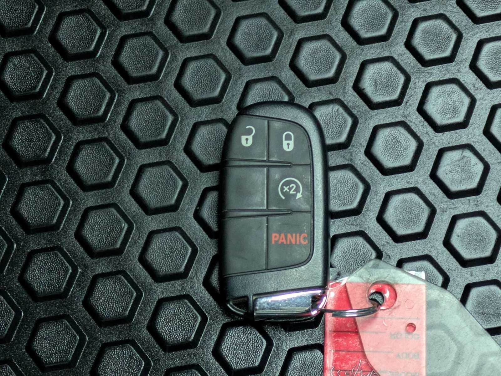 Thumbnail: 2022 Jeep Compass - 30