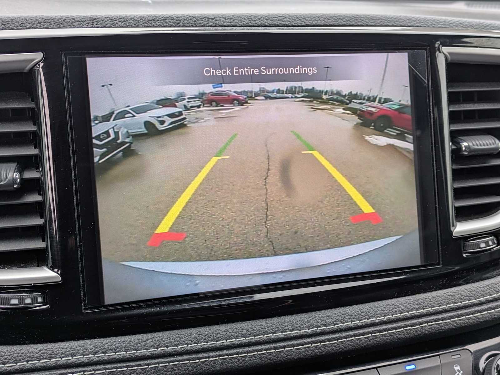 Thumbnail: 2023 Chrysler Pacifica - 27