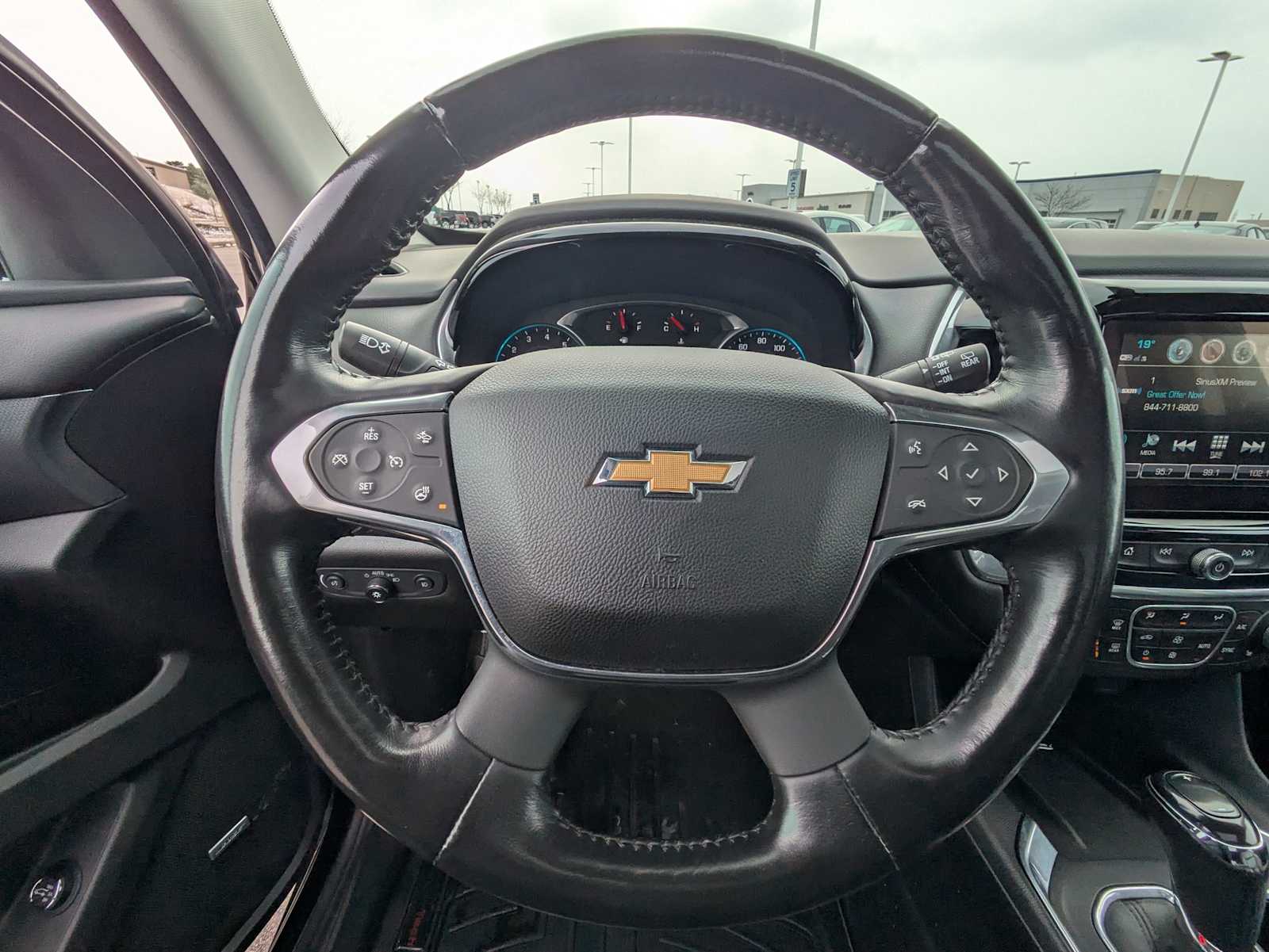 Thumbnail: 2019 Chevrolet Traverse - 23