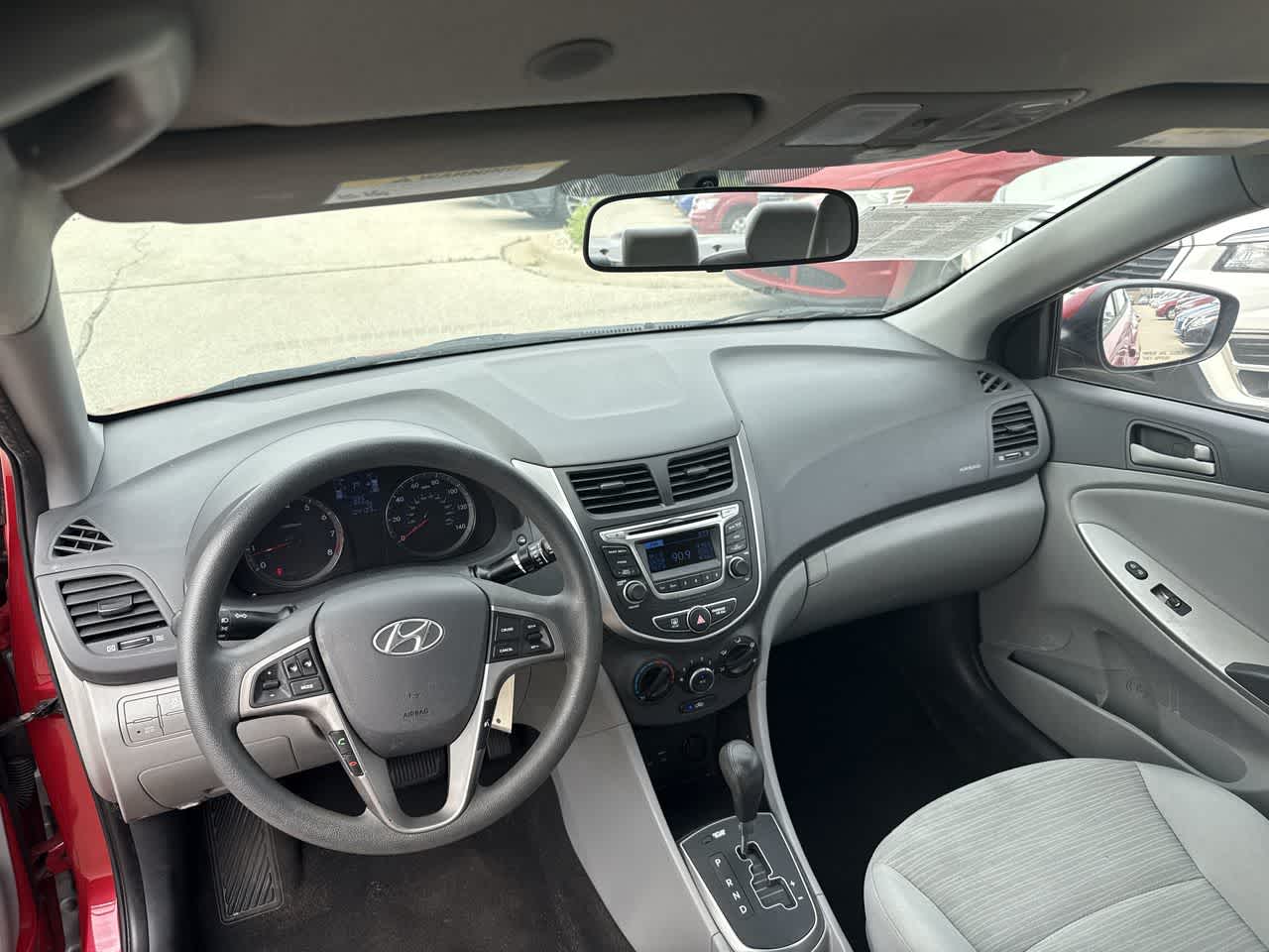 2015 Hyundai Accent GLS 13
