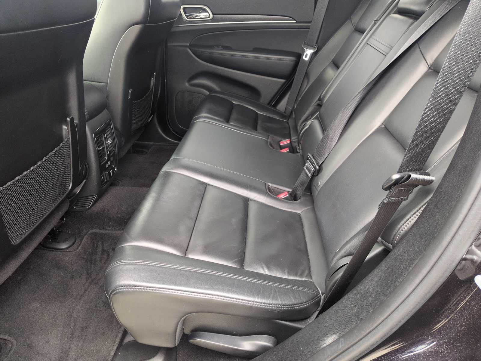 Thumbnail: 2018 Jeep Grand Cherokee - 18