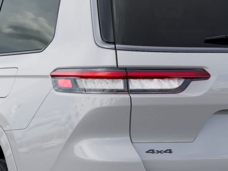 Thumbnail: 2026 Jeep Grand Cherokee L - 9