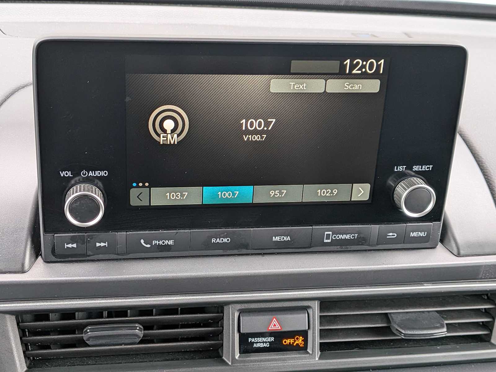 Thumbnail: 2023 Honda Pilot - 27