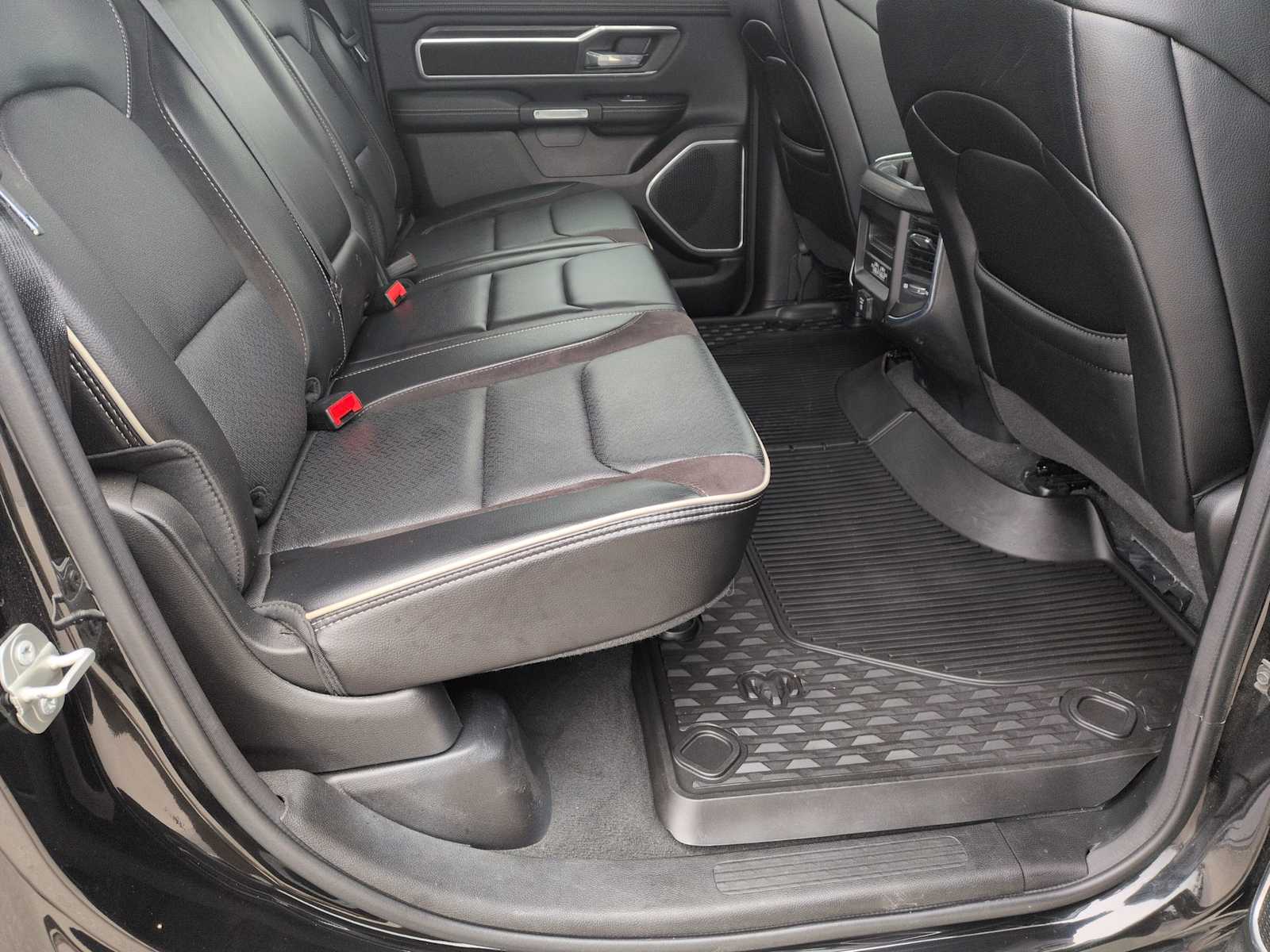 Thumbnail: 2023 RAM 1500 - 20