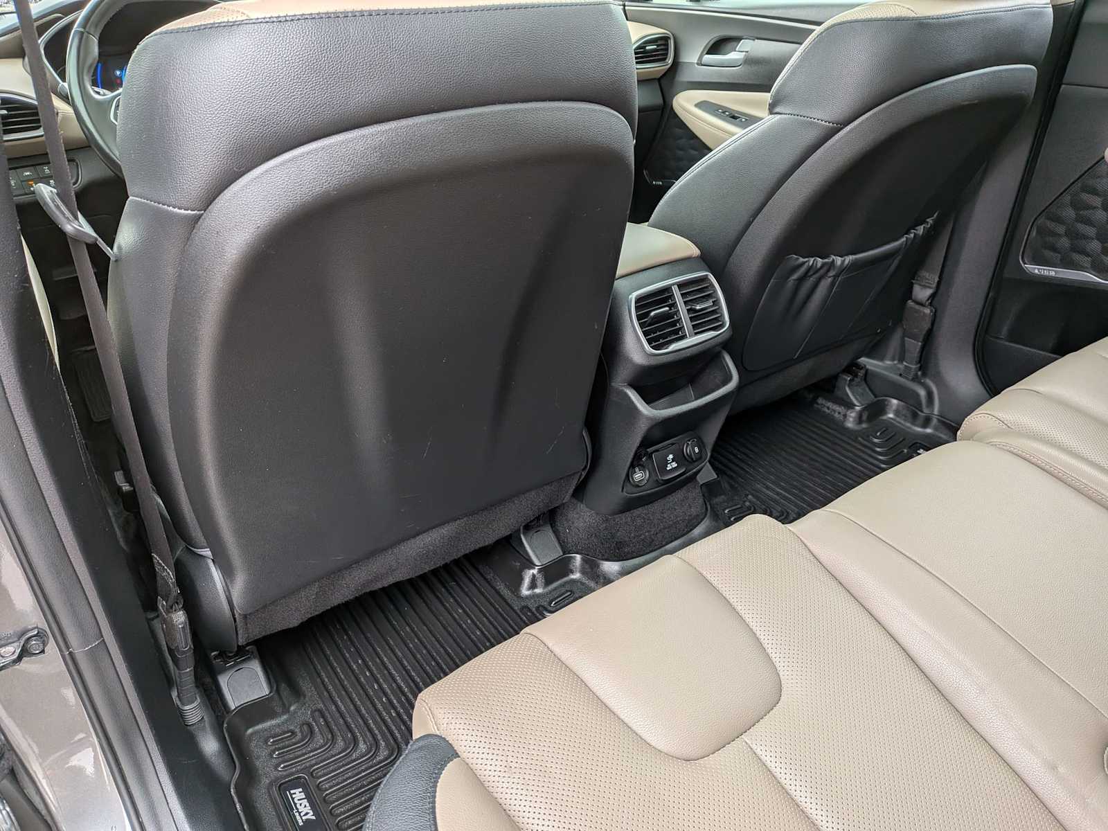 Thumbnail: 2019 Hyundai Santa Fe - 18