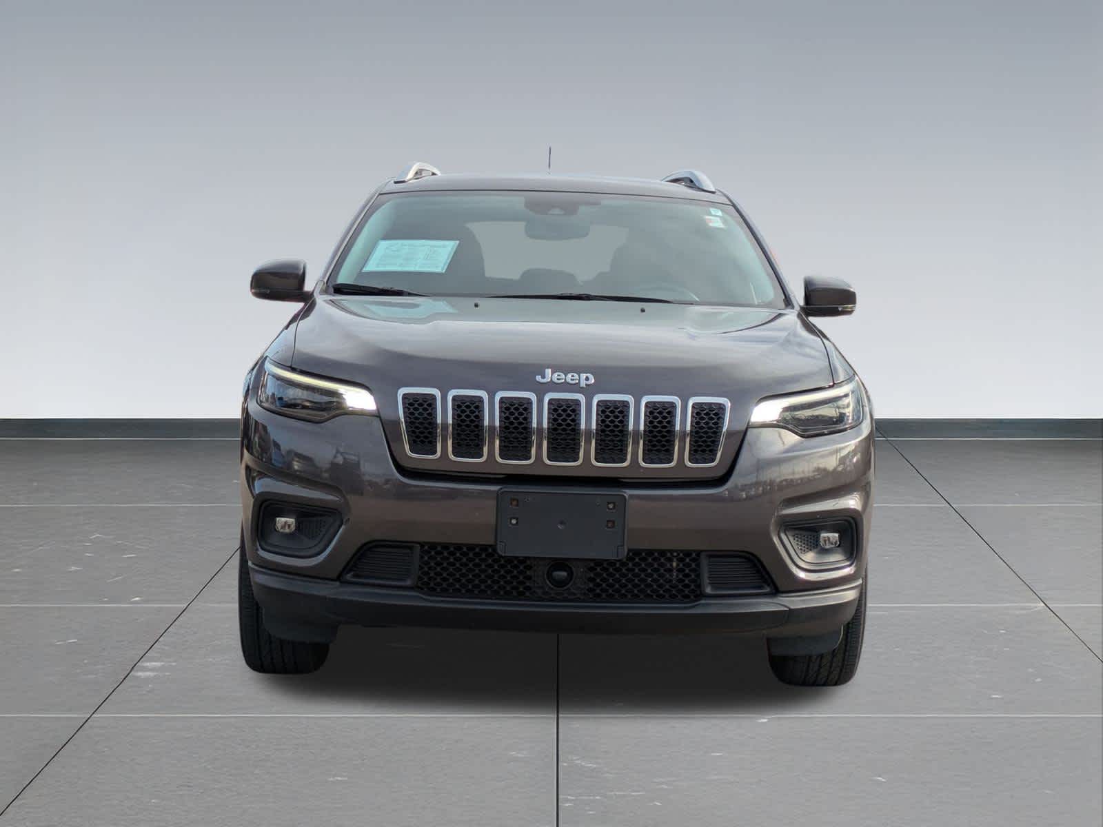 Thumbnail: 2021 Jeep Cherokee - 9