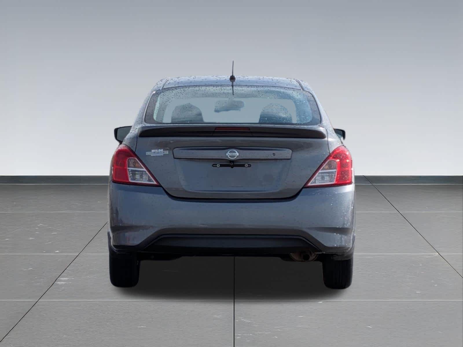 Thumbnail: 2017 Nissan Versa - 6