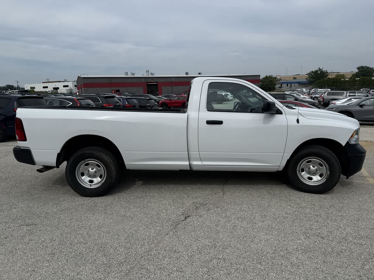 Thumbnail: 2021 RAM 1500 Classic - 7