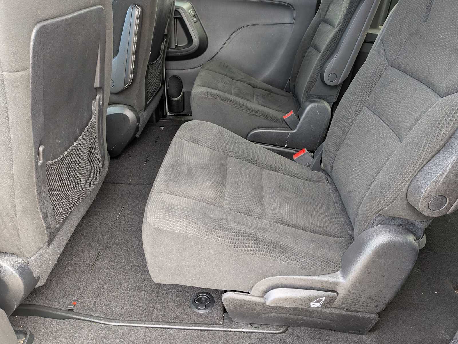 Thumbnail: 2016 Dodge Grand Caravan - 18