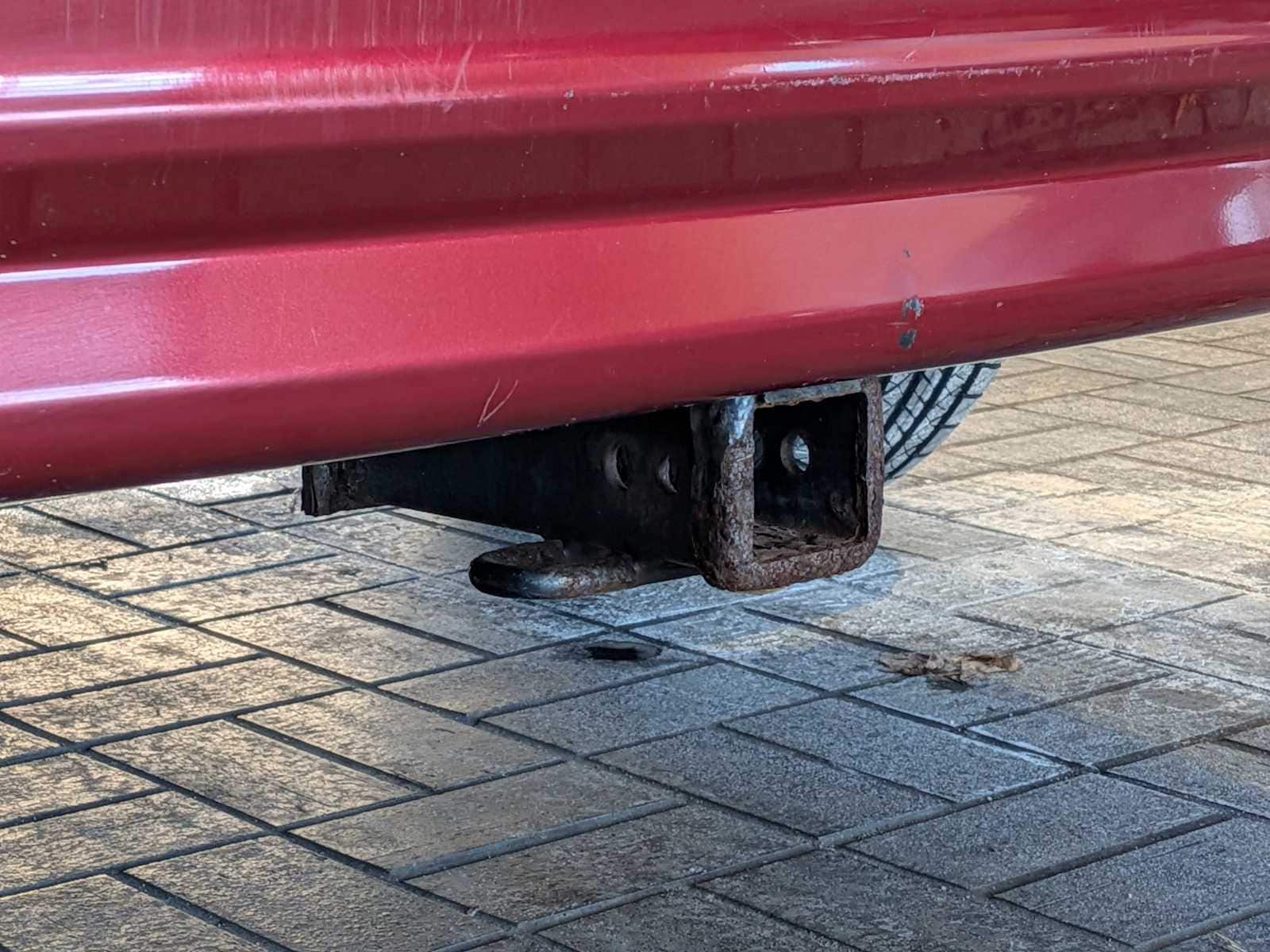 Thumbnail: 2012 Chrysler Town & Country - 28