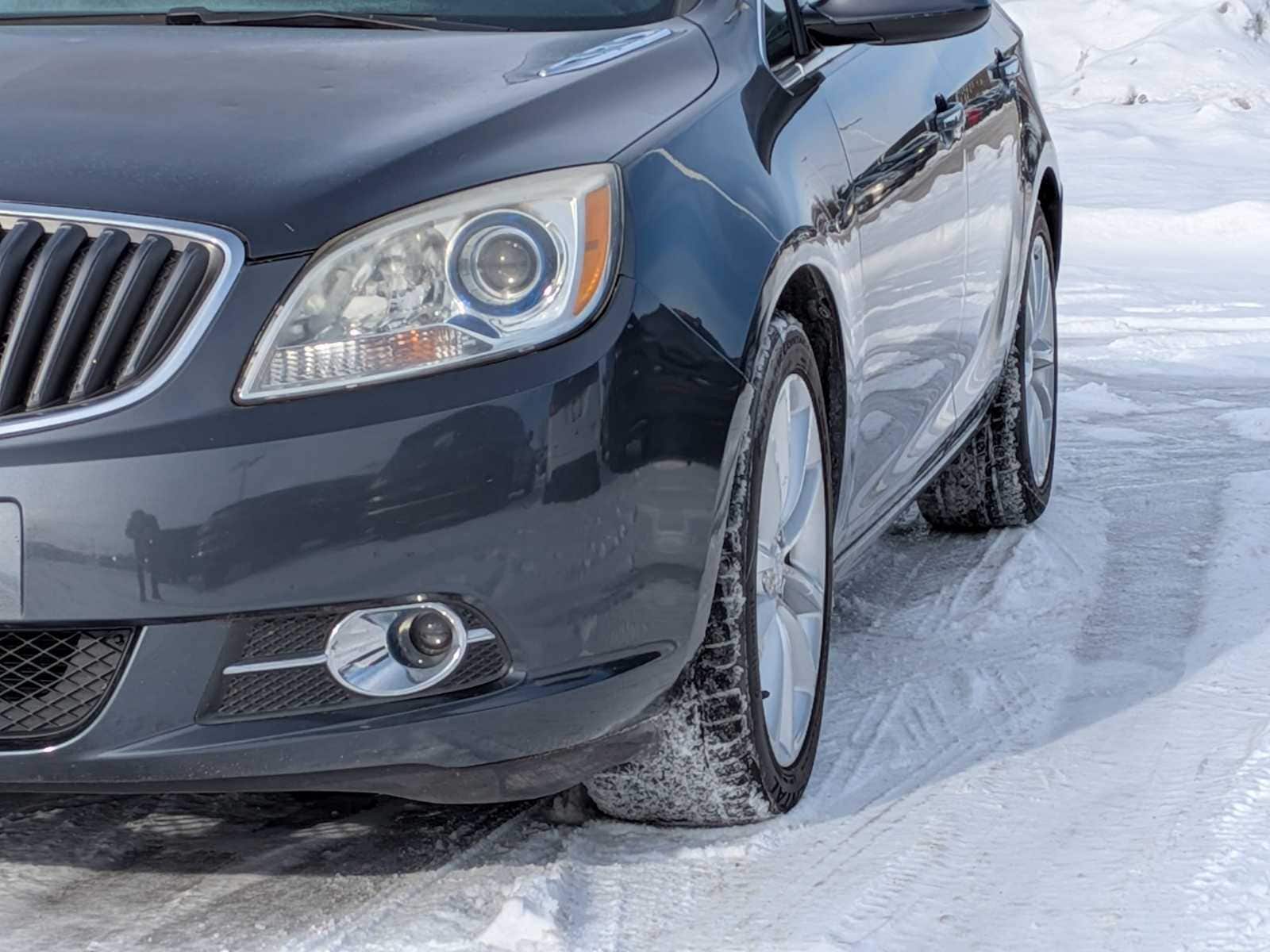 Thumbnail: 2012 Buick Verano - 10