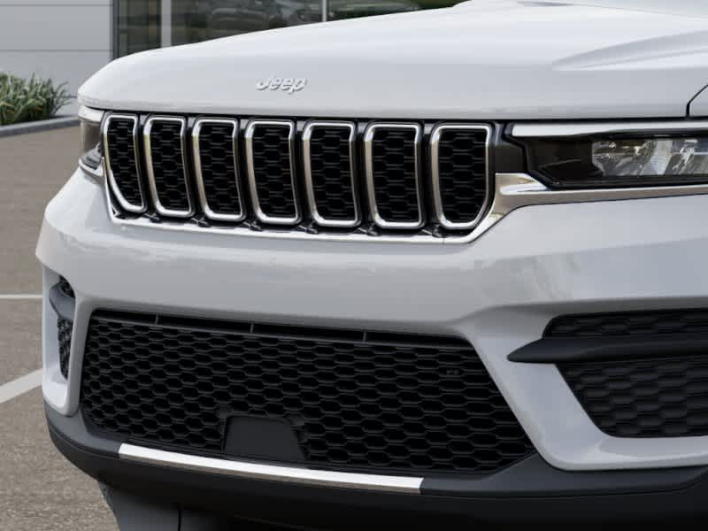 Thumbnail: 2025 Jeep Grand Cherokee - 11