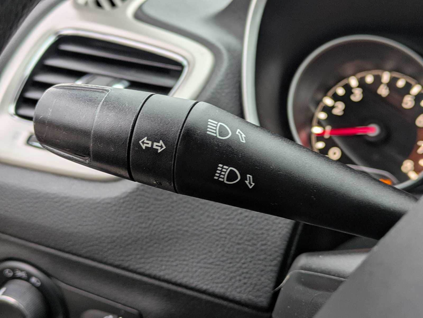 Thumbnail: 2018 Jeep Compass - 22