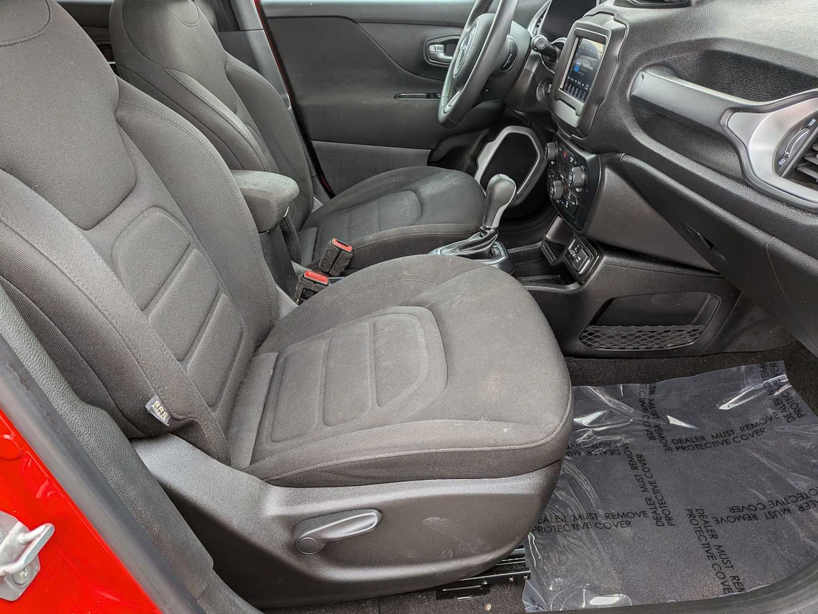 Thumbnail: 2020 Jeep Renegade - 19