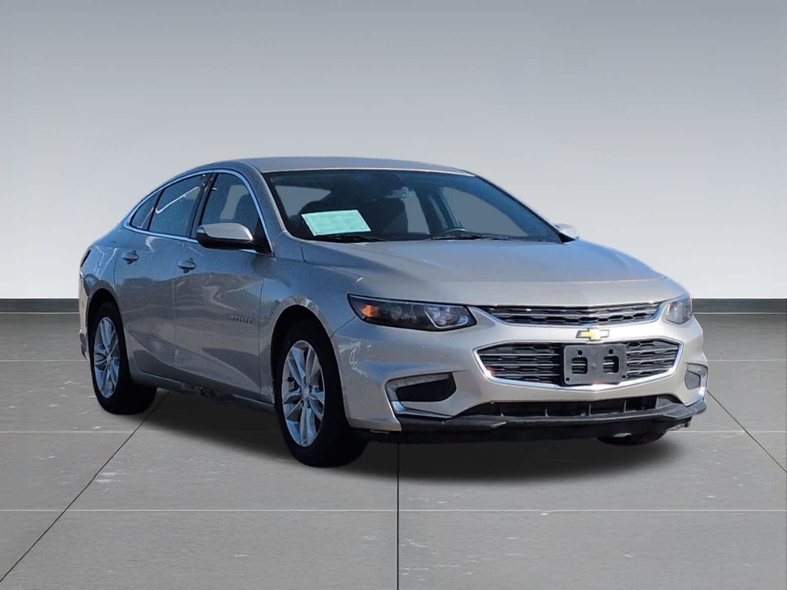 Thumbnail: 2016 Chevrolet Malibu - 7
