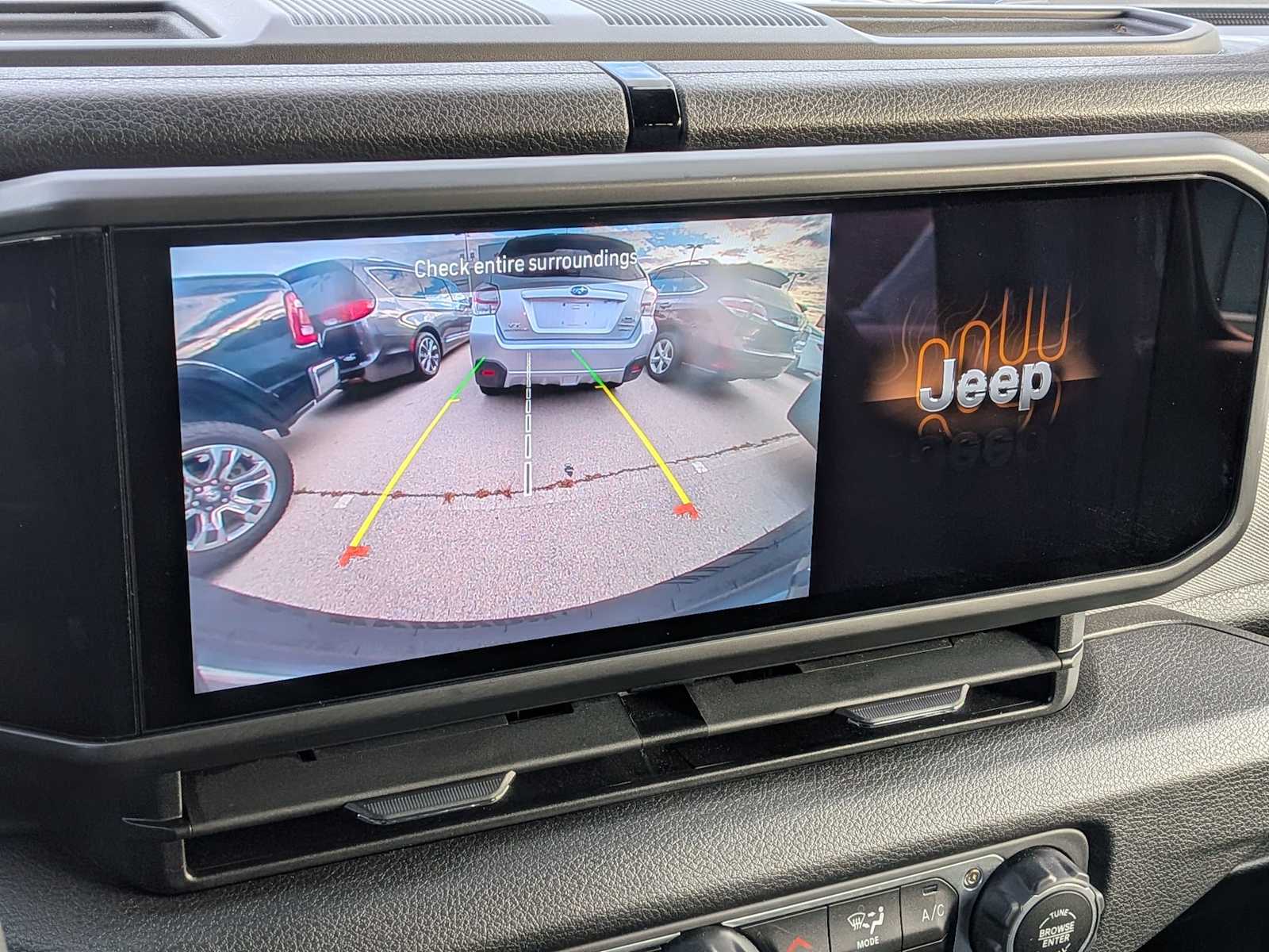 Thumbnail: 2025 Jeep Wrangler - 27