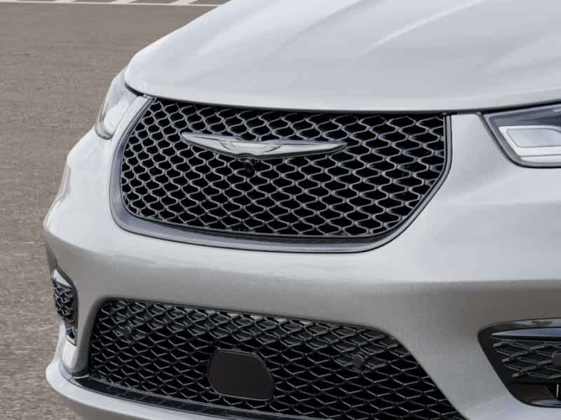 Thumbnail: 2026 Chrysler Pacifica - 11