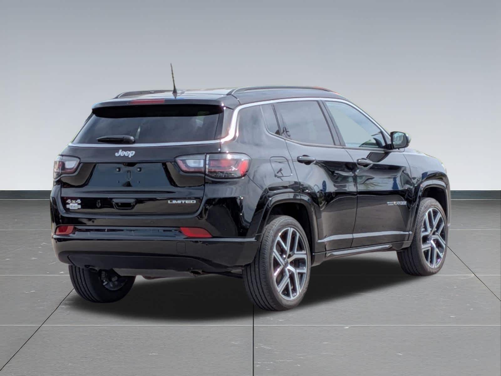 Thumbnail: 2025 Jeep Compass - 5