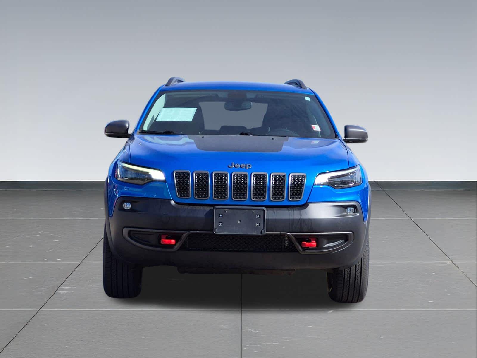 Thumbnail: 2019 Jeep Cherokee - 9