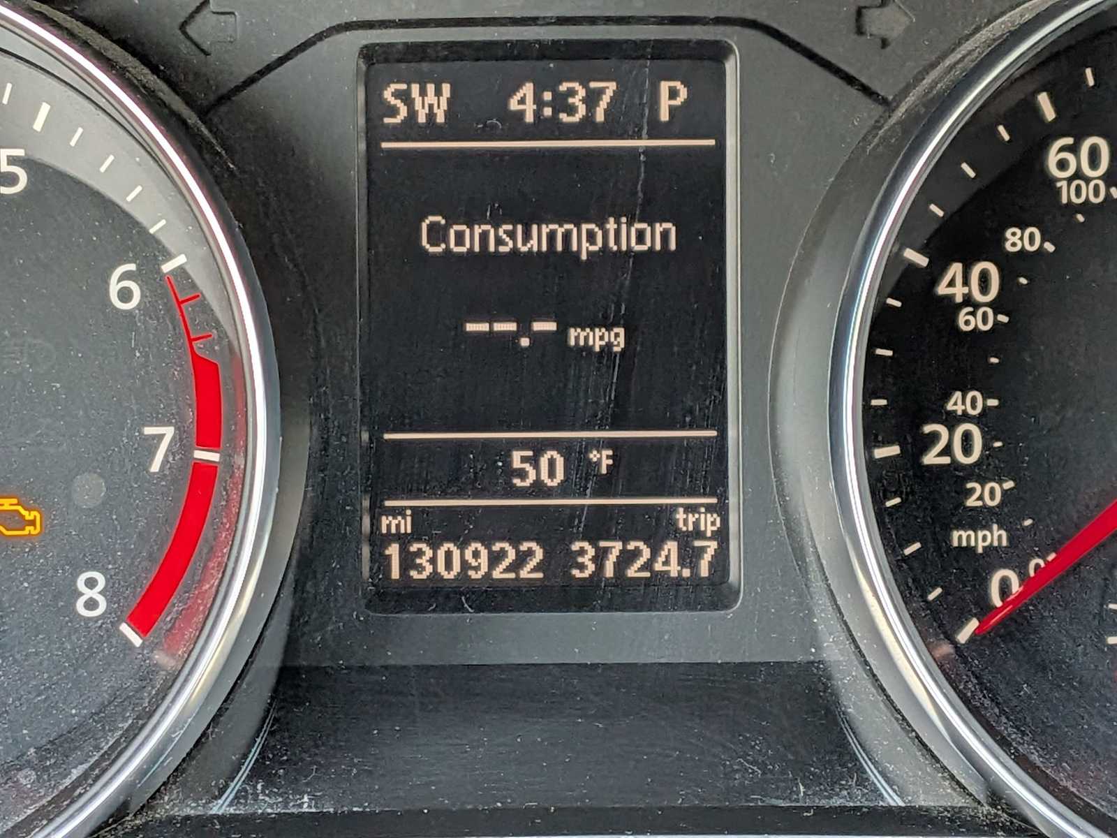 Thumbnail: 2016 Volkswagen Passat - 31