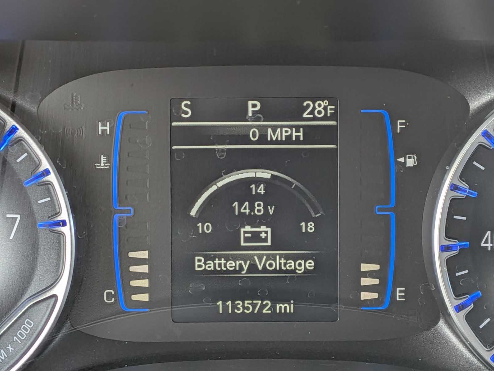 Thumbnail: 2018 Chrysler Pacifica - 30