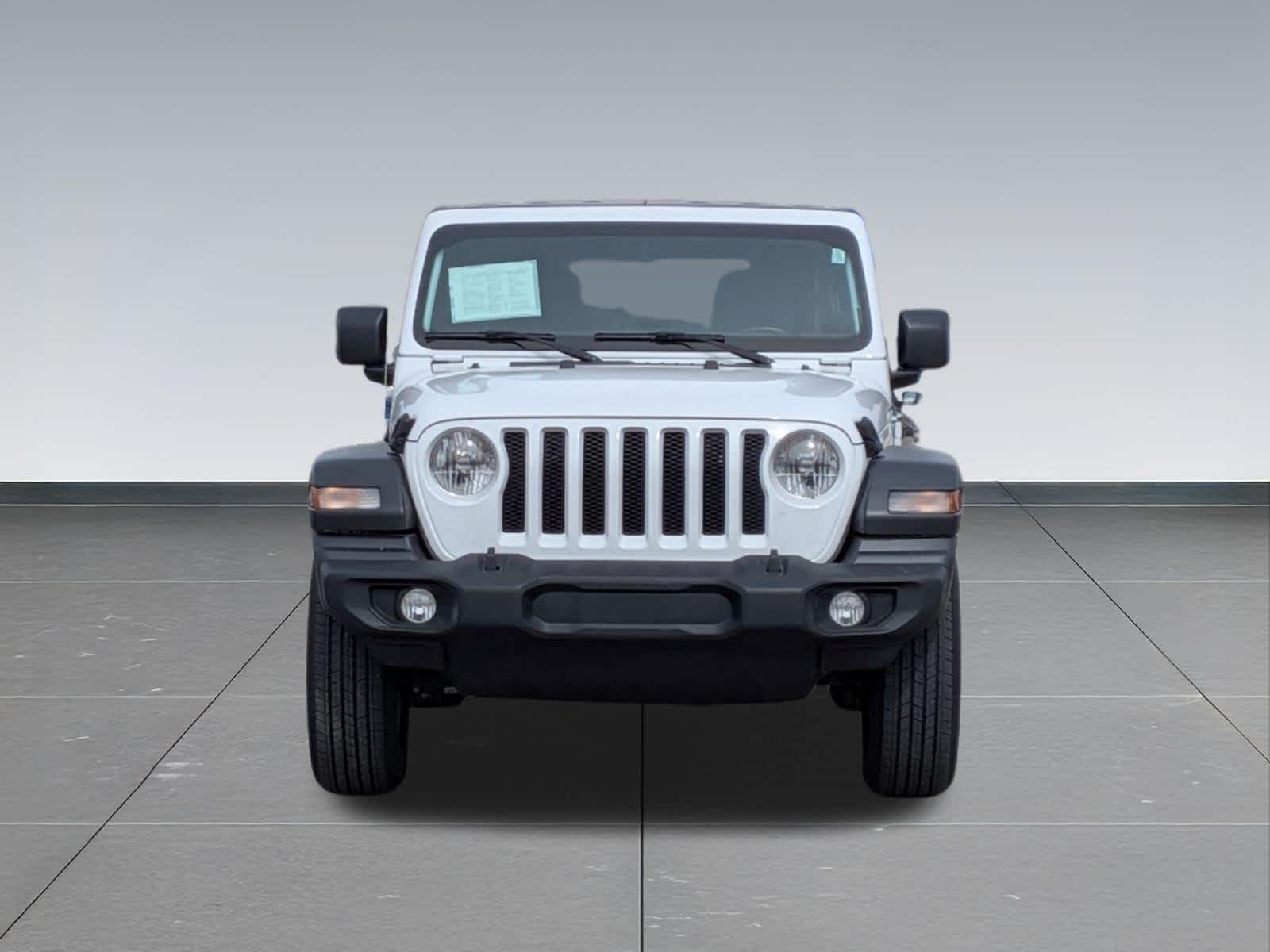 Thumbnail: 2022 Jeep Wrangler - 8