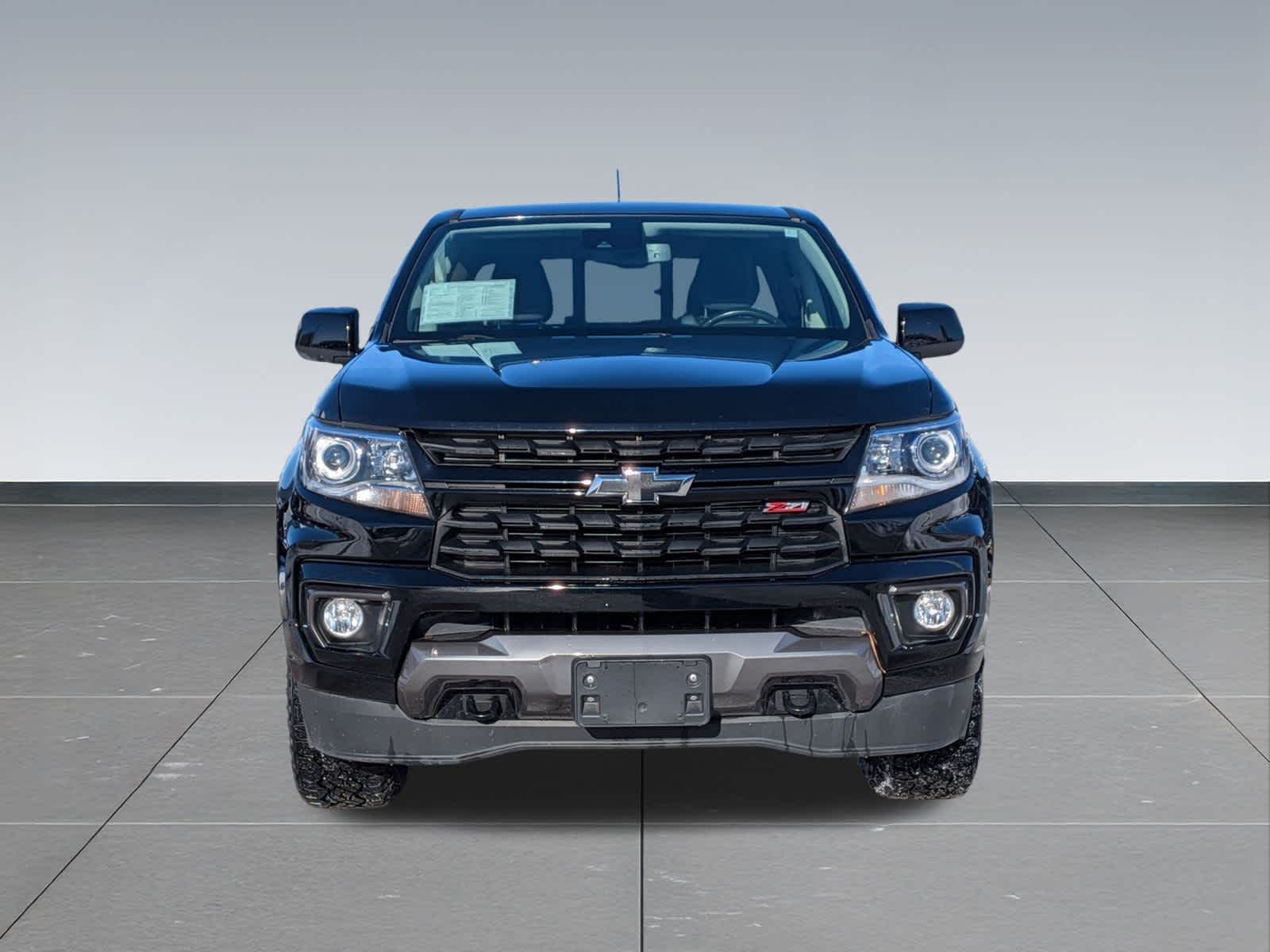 Thumbnail: 2021 Chevrolet Colorado - 9