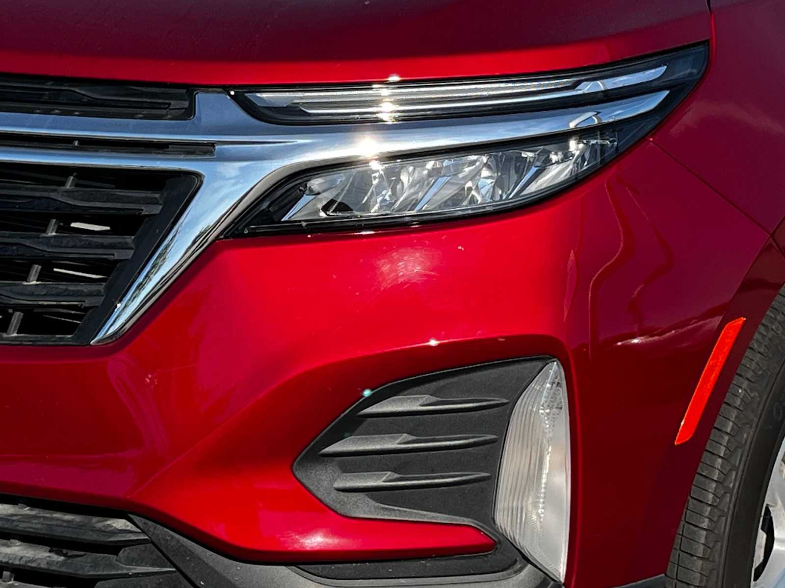 Thumbnail: 2023 Chevrolet Equinox - 10