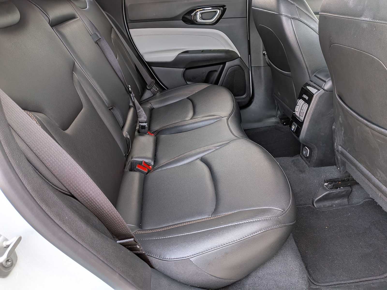 Thumbnail: 2024 Jeep Compass - 19