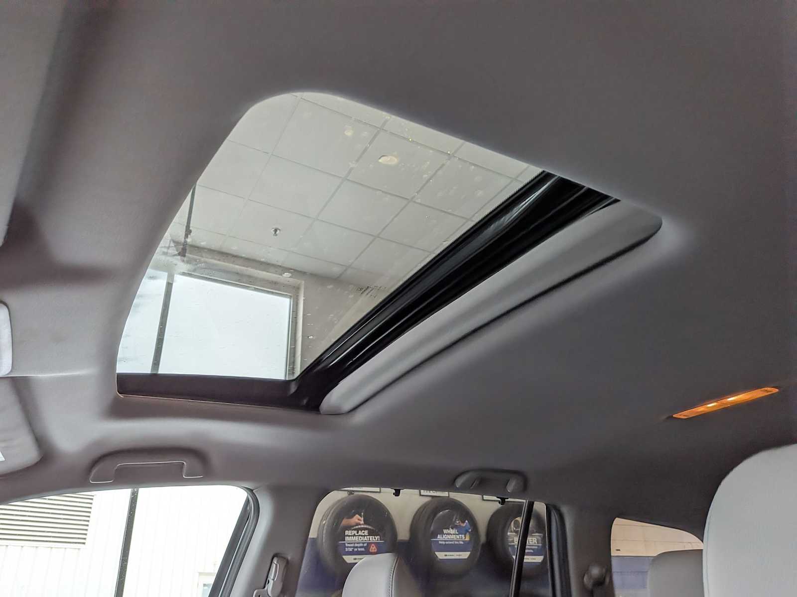 Thumbnail: 2022 Honda Pilot - 19