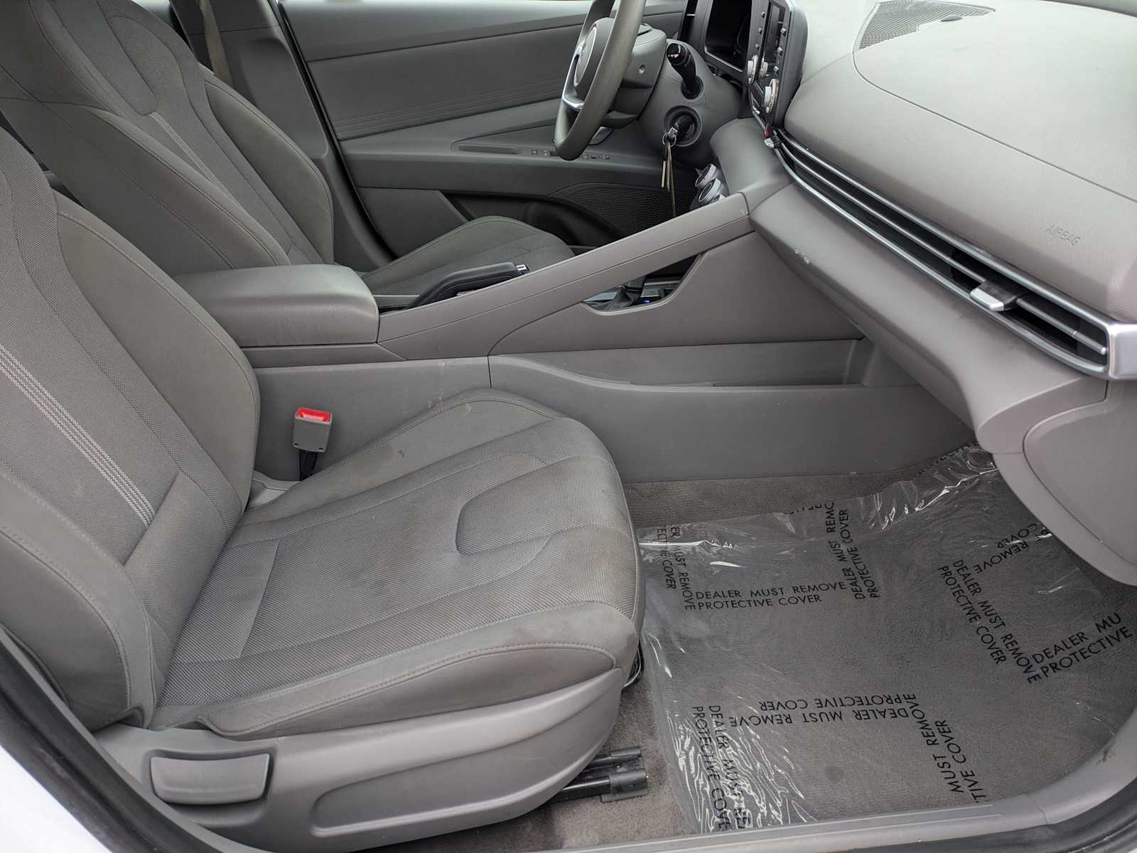 Thumbnail: 2025 Hyundai Elantra - 18