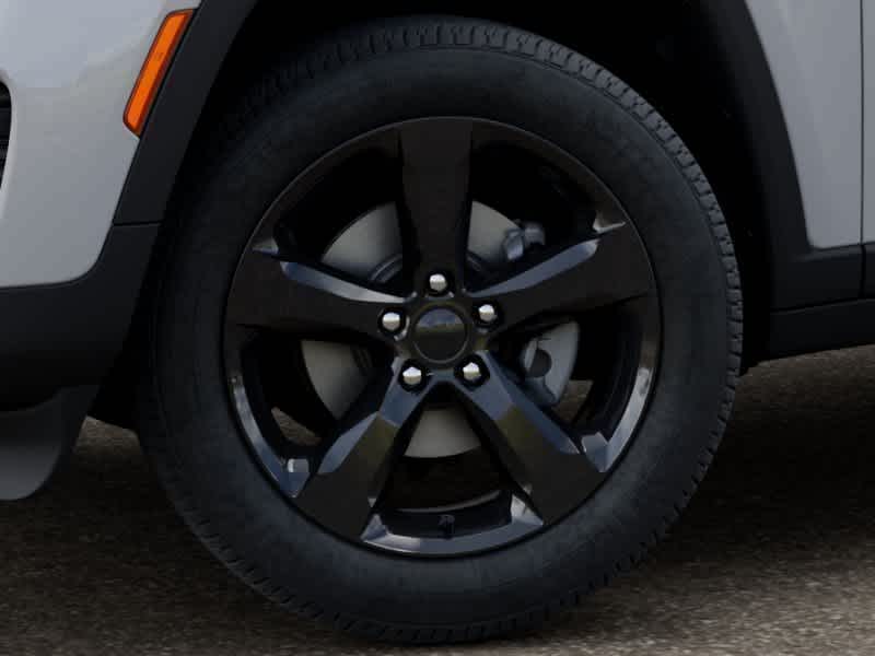 Thumbnail: 2025 Jeep Grand Cherokee - 8