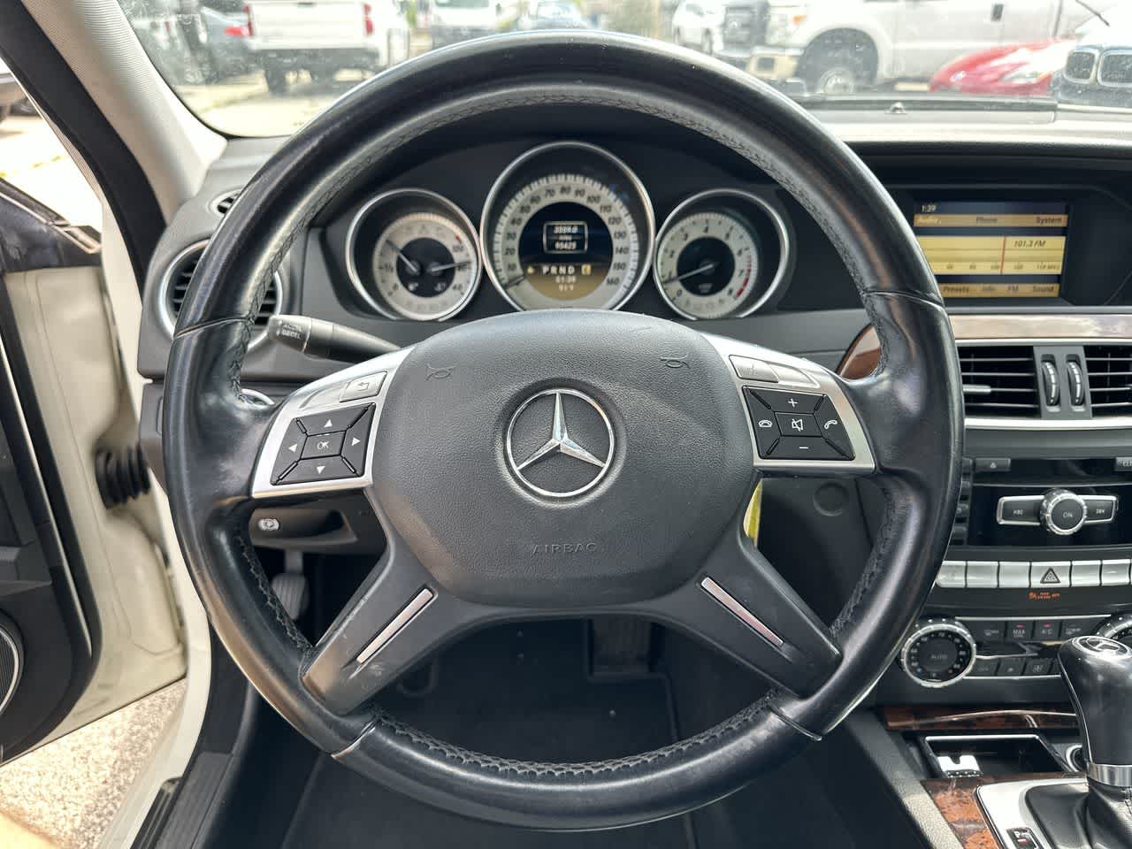 Thumbnail: 2012 Mercedes-Benz C-Class - 20