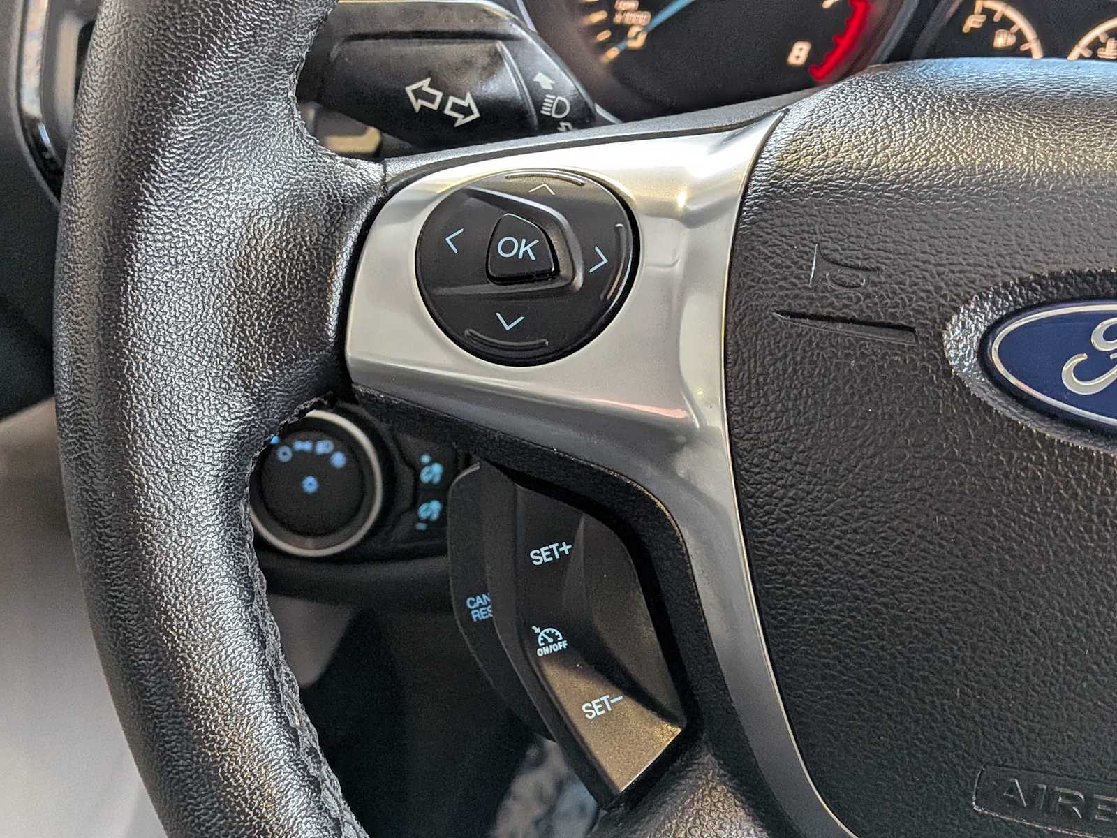 Thumbnail: 2016 Ford Escape - 24