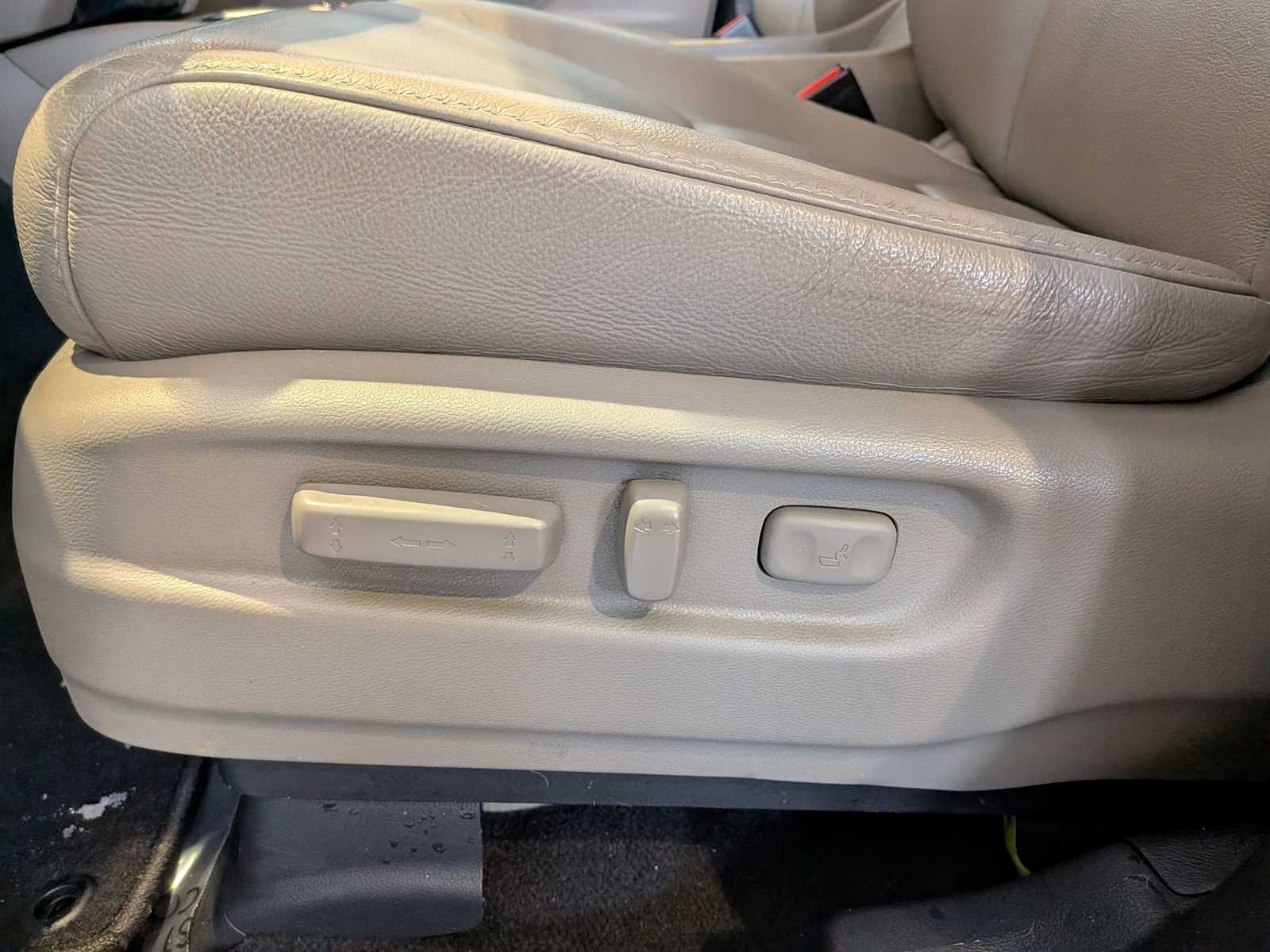 Thumbnail: 2022 Honda Pilot - 16