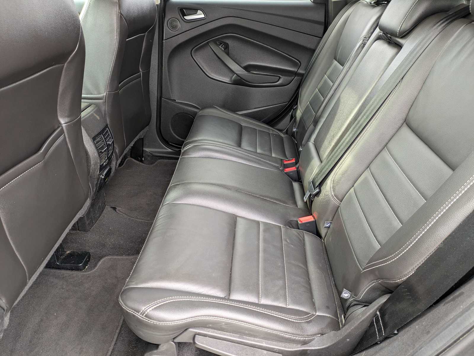 Thumbnail: 2016 Ford Escape - 18