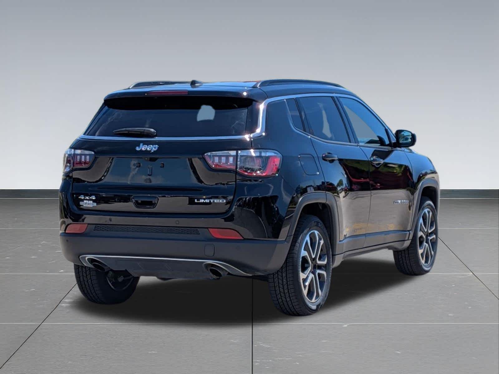 Thumbnail: 2023 Jeep Compass - 5