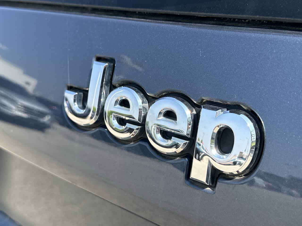 2019 Jeep Cherokee Limited Edition 18