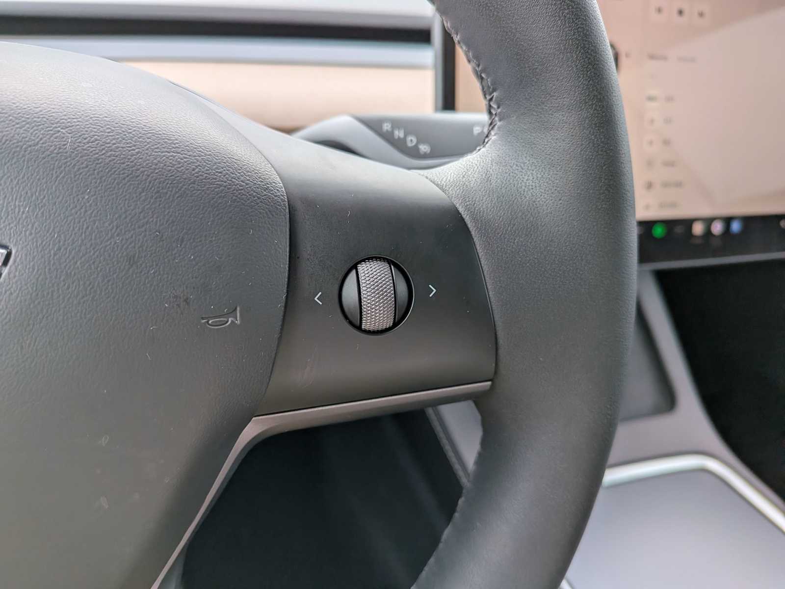 Thumbnail: 2023 Tesla Model 3 - 25