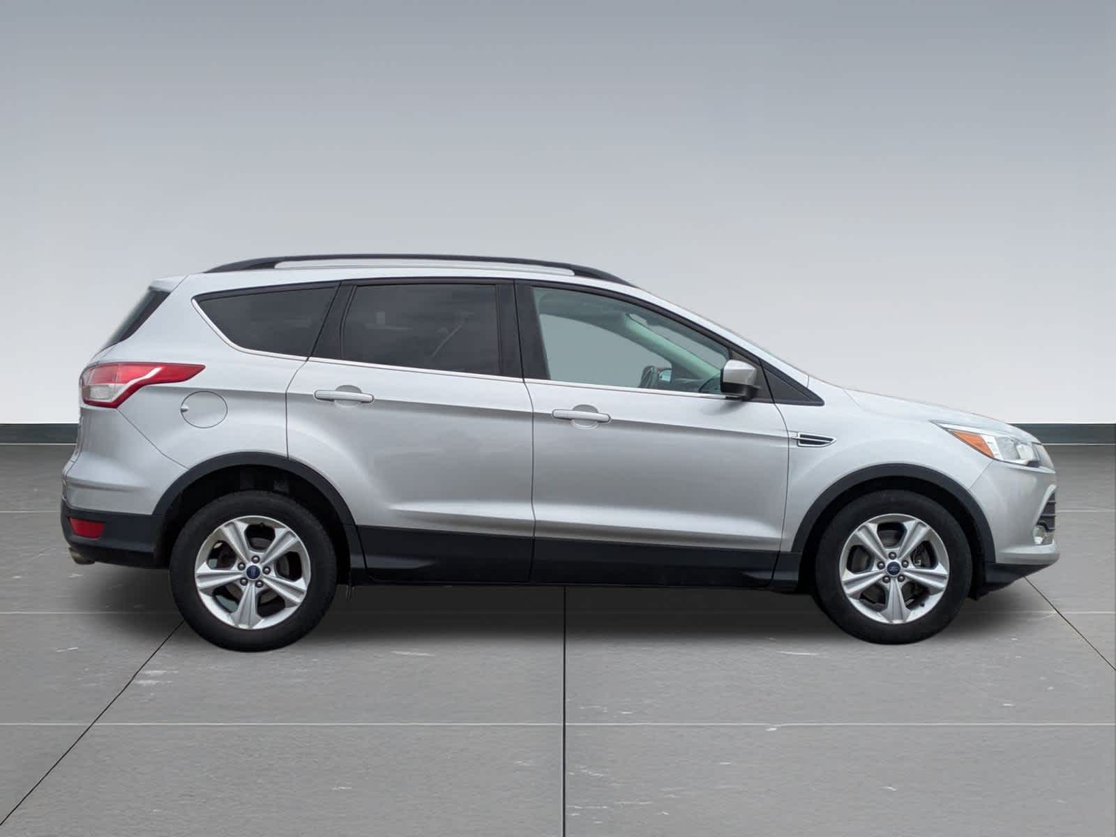 Thumbnail: 2015 Ford Escape - 7