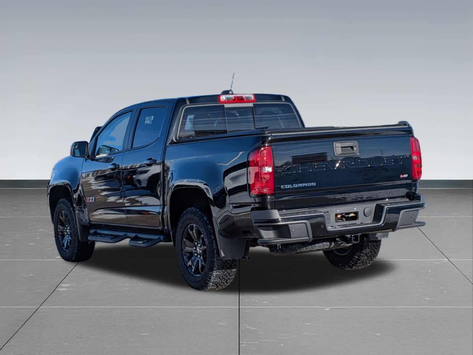 Thumbnail: 2021 Chevrolet Colorado - 4