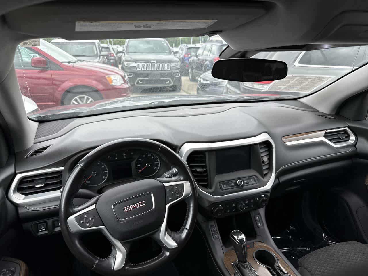 Thumbnail: 2018 GMC Acadia - 15