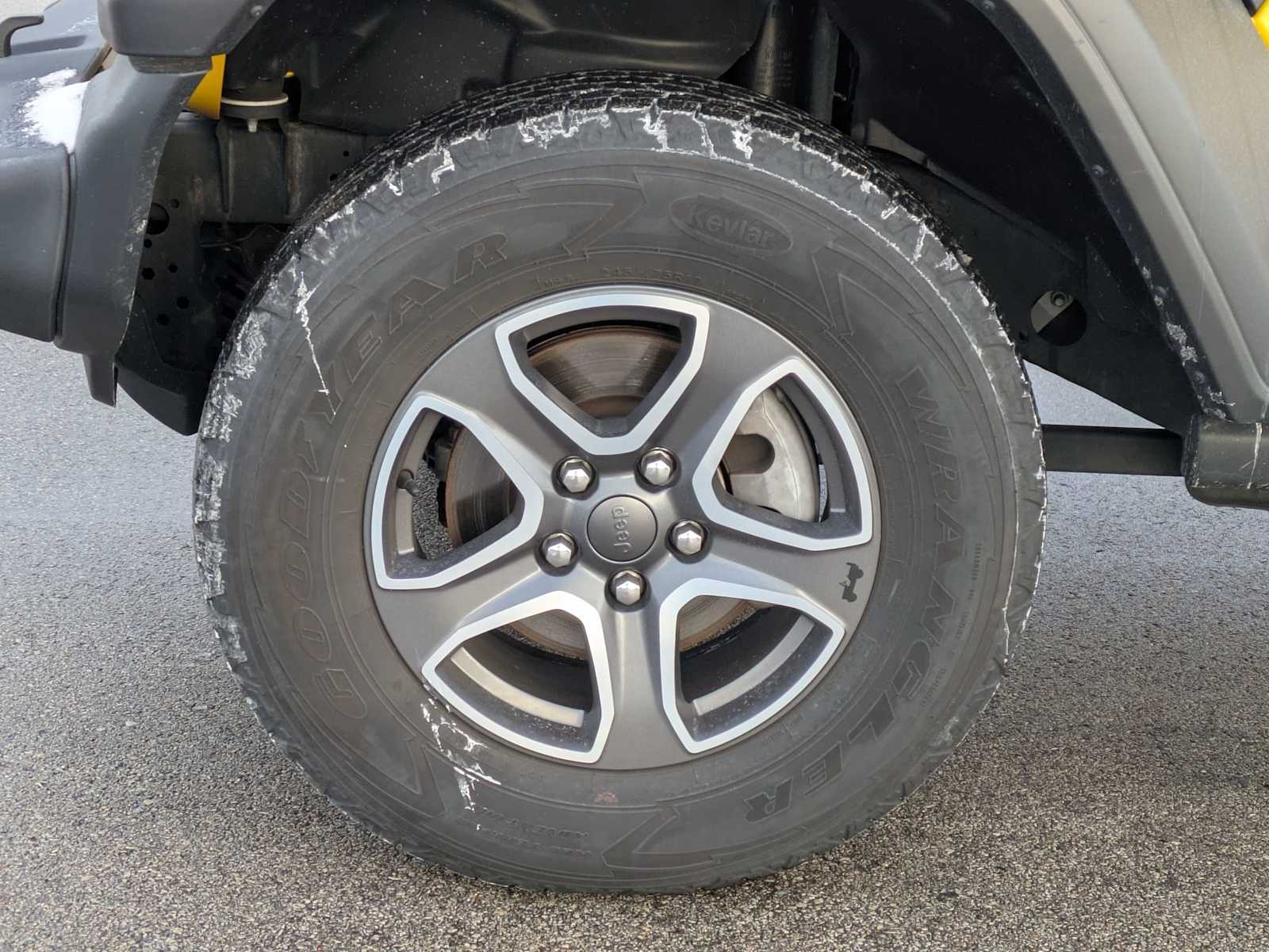 Thumbnail: 2020 Jeep Wrangler - 12