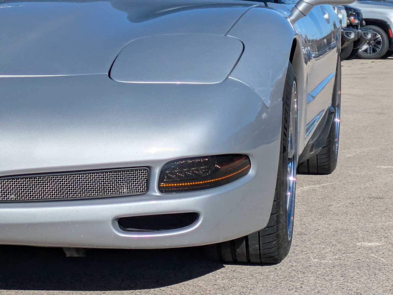 Thumbnail: 2003 Chevrolet Corvette - 10