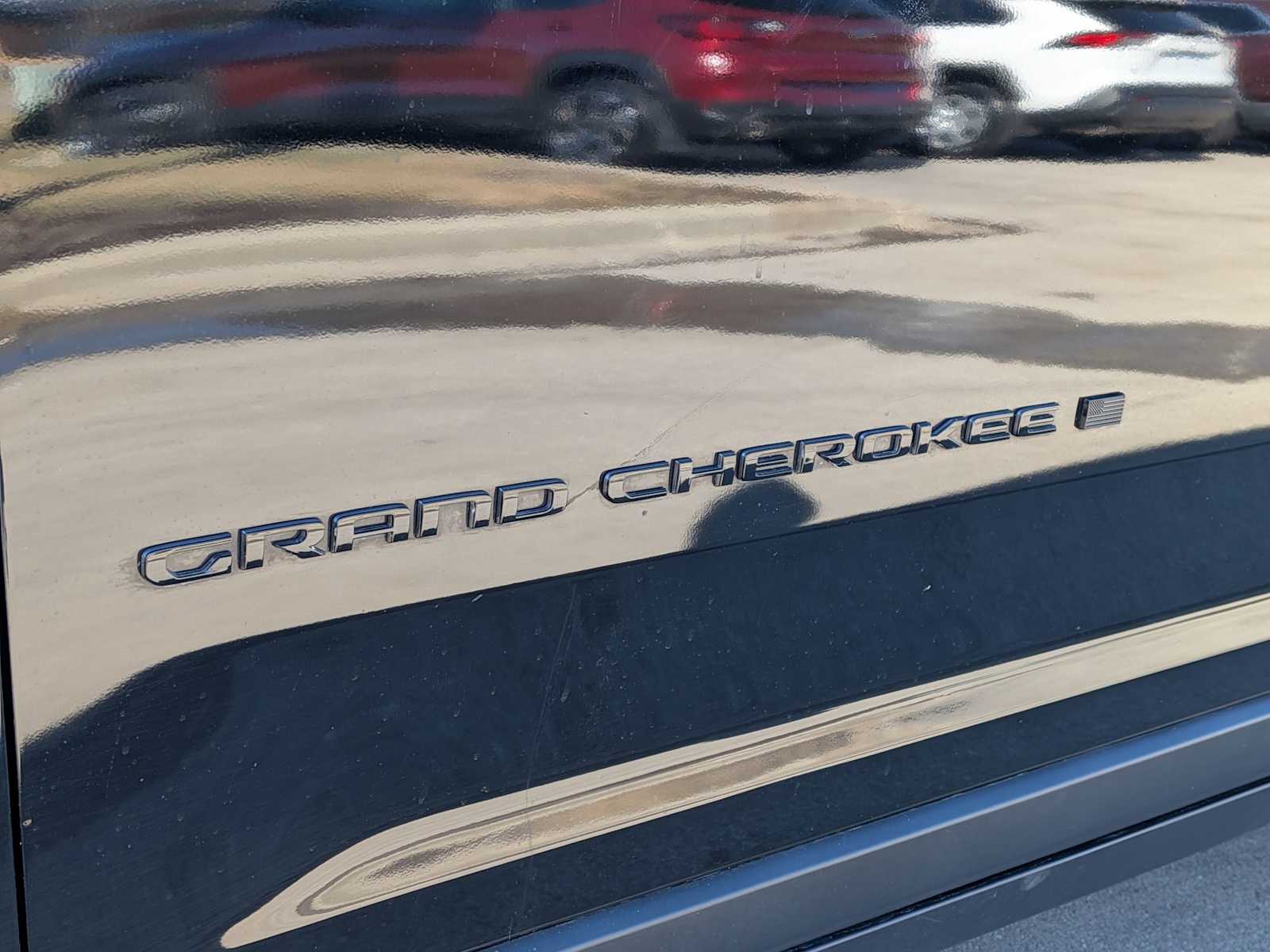 Thumbnail: 2023 Jeep Grand Cherokee - 11