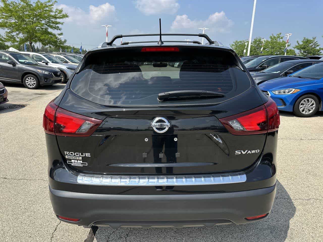 2017 Nissan Rogue Sport SV 12